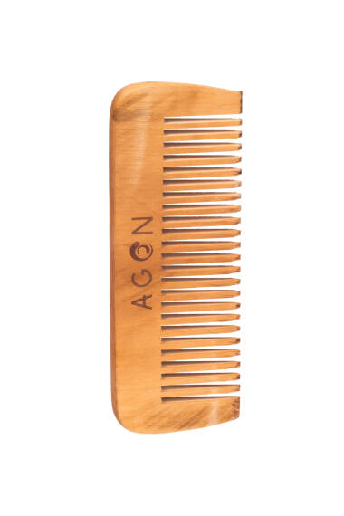 Classic Wide-Tooth Natural Wood Comb – Discover Natural Care for Your Hair - 1