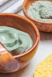 Yeşil Kil Doğal Yüz Bakım Maskesi 500 ml (SİYAH NOKTA VE SİVİLCE KARŞITI, GÖZENEK SIKILAŞTIRICI) - 5